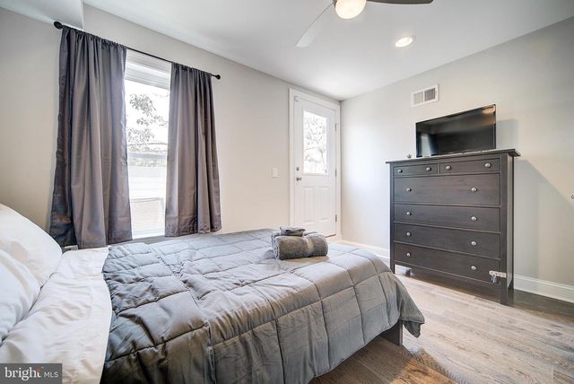 1513 S LAMBERT ST, Philadelphia, PA 19146