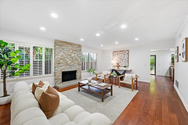 619 S Ahwanee Terrace, Sunnyvale, CA 94085