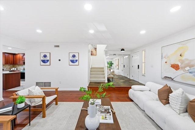 619 S Ahwanee Terrace, Sunnyvale, CA 94085