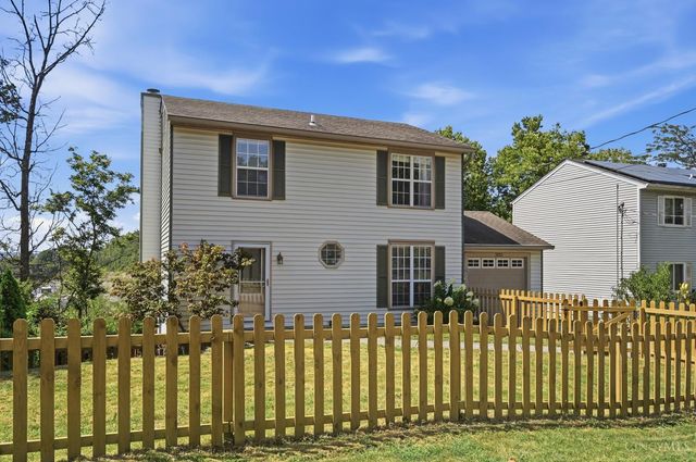 2823 Keystone Drive, Cincinnati, OH 45230