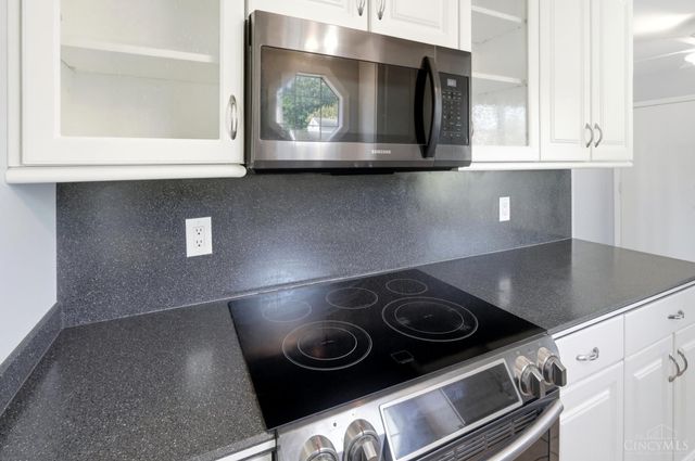 2823 Keystone Drive, Cincinnati, OH 45230