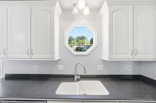 2823 Keystone Drive, Cincinnati, OH 45230