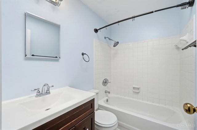 2823 Keystone Drive, Cincinnati, OH 45230