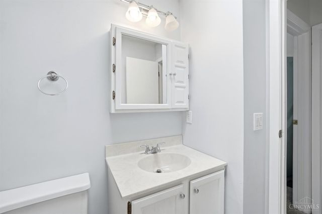 2823 Keystone Drive, Cincinnati, OH 45230