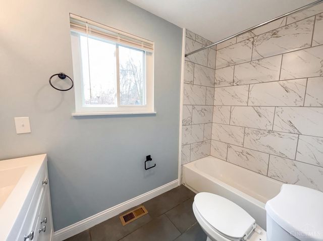 7809 View Place Drive, Springfield Twp., OH 45224