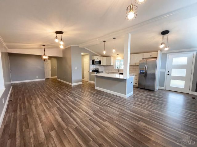 7809 View Place Drive, Springfield Twp., OH 45224