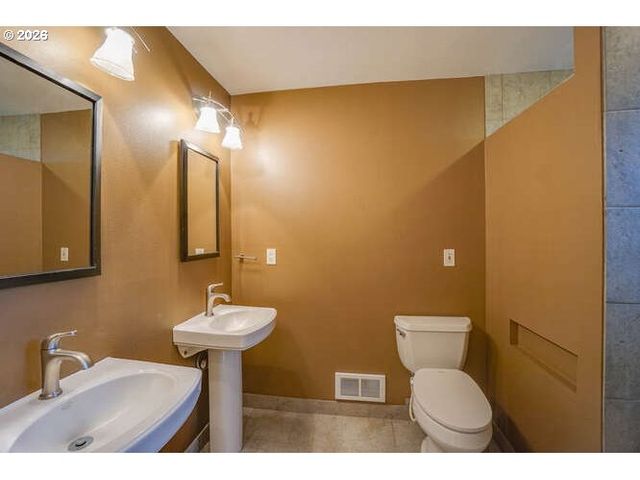 15312 Ne 43RD St, Vancouver, WA 98682