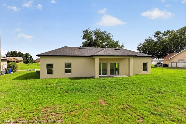 6741 Heavitree Drive, Sebring, FL 33876