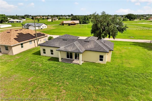 6741 Heavitree Drive, Sebring, FL 33876