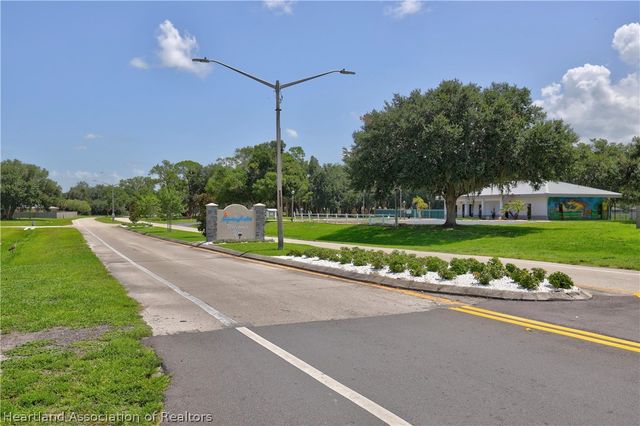 6741 Heavitree Drive, Sebring, FL 33876