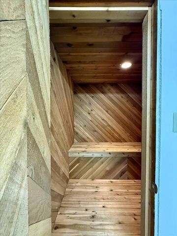 1634 Wilson Street, Munster, IN 46321