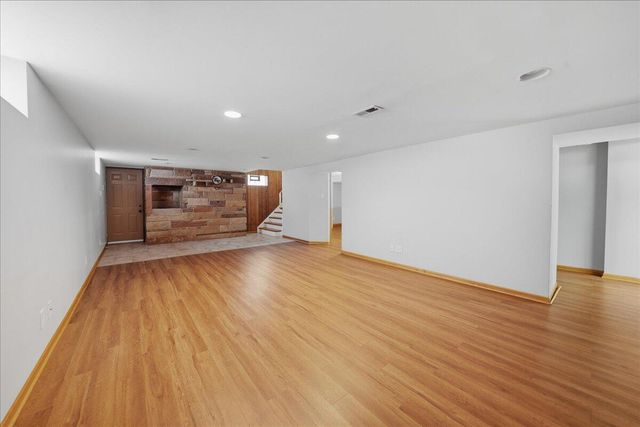 1634 Wilson Street, Munster, IN 46321