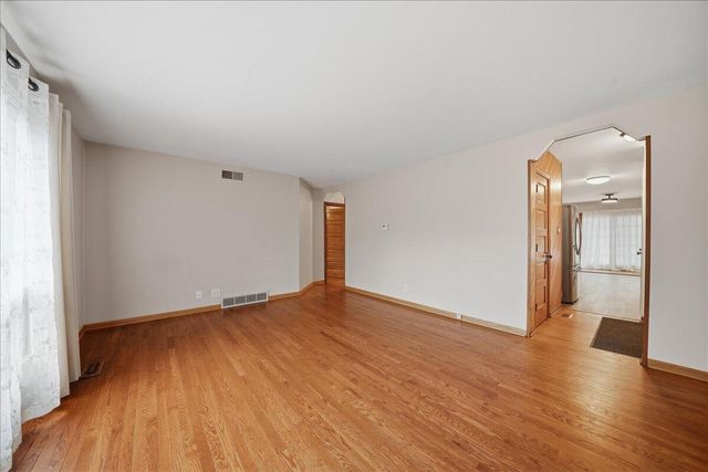 1634 Wilson Street, Munster, IN 46321