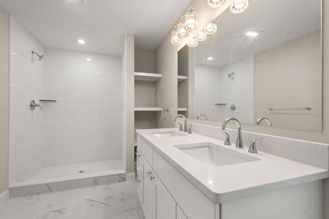 26 Danielles Way, Worcester, MA 01606