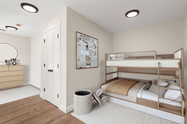 26 Danielles Way, Worcester, MA 01606