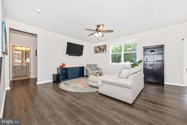 5613 ZOE LN, Frederick, MD 21704
