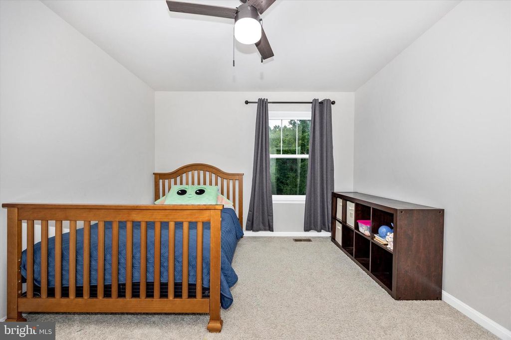Image 21 of property listing at 5613 ZOE LN, Frederick, MD 21704