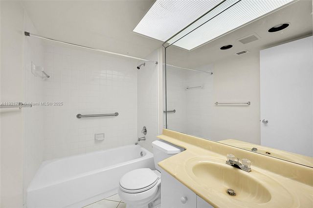 1604 Abaco Dr B3, Coconut Creek, FL 33066