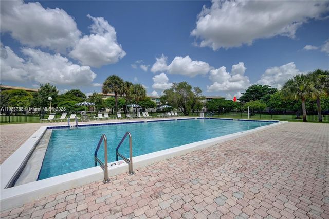 1604 Abaco Dr B3, Coconut Creek, FL 33066