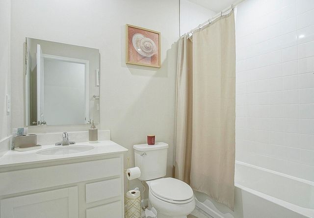 266 Raspberry Road, Fort Pierce, FL 34981