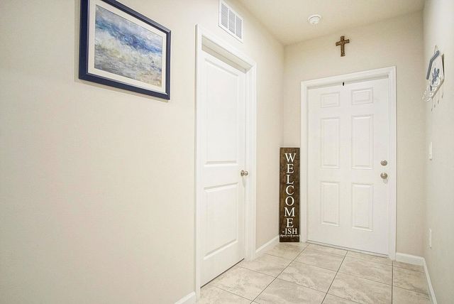 266 Raspberry Road, Fort Pierce, FL 34981