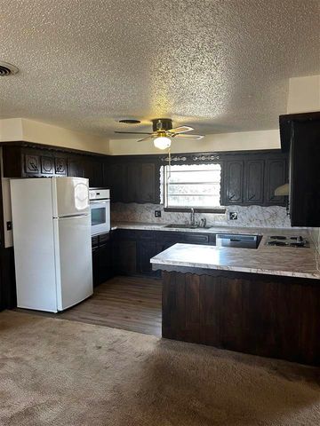 6121 NW Cheyenne Ave, Lawton, OK 73505