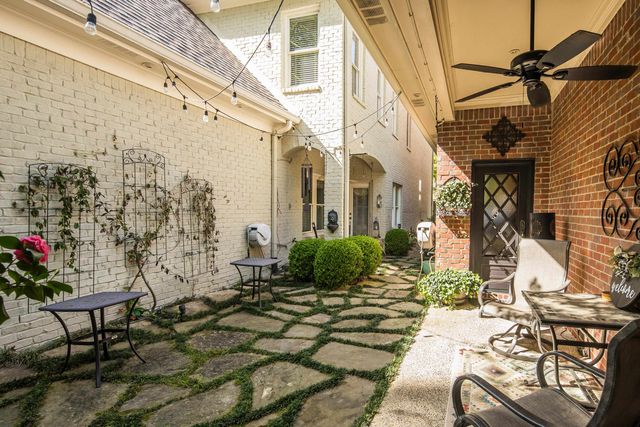 833 MCFERRIN LN, Collierville, TN 38017