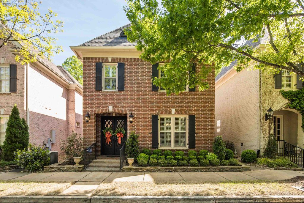 833 MCFERRIN LN, Collierville, TN 38017