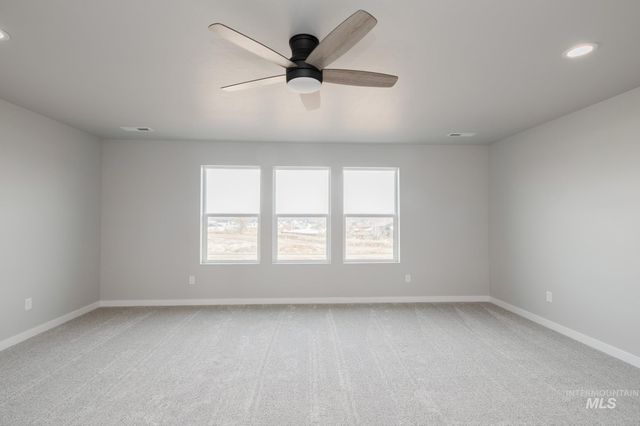 3840 E Jamestown Dr, Nampa, ID 83686