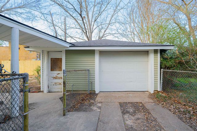 803 Hazel St., Kilgore, TX 75662