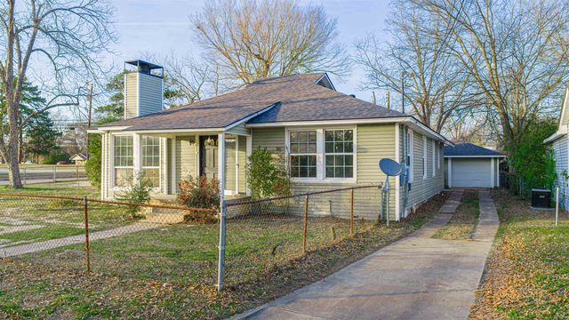 803 Hazel St., Kilgore, TX 75662