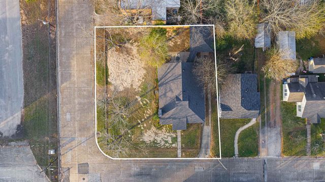 803 Hazel St., Kilgore, TX 75662