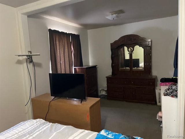 3734 Craig Drive, Flint, MI 48506