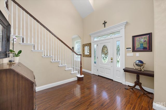 15112 Sunnybank Avenue, Bakersfield, CA 93314