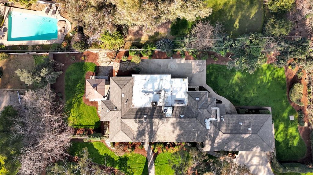 Image 33 of property listing at 741 E Rialto Ave, Fresno, CA 93704