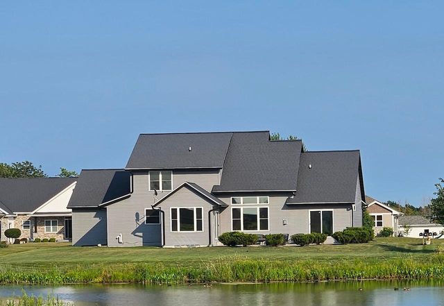 1774 APPLEWOOD DRIVE, De Pere, WI 54115