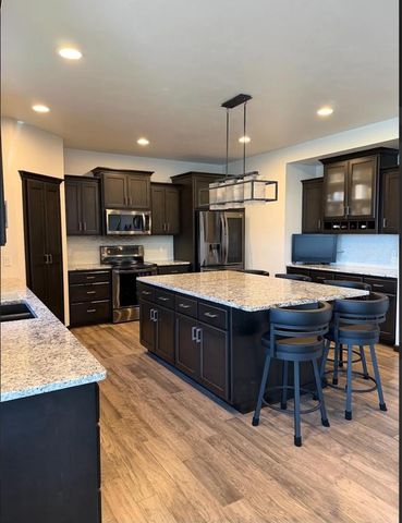 1774 APPLEWOOD DRIVE, De Pere, WI 54115