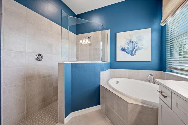 7161 INLET ISLES COURT, Lakewood Ranch, FL 34211