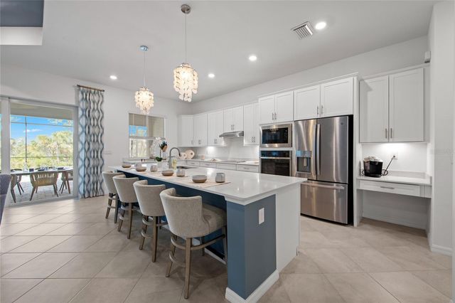 7161 INLET ISLES COURT, Lakewood Ranch, FL 34211
