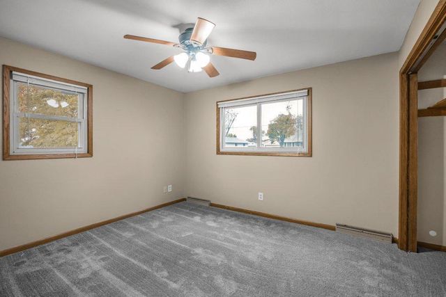 2318 10th Avenue S, Saint Cloud, MN 56301