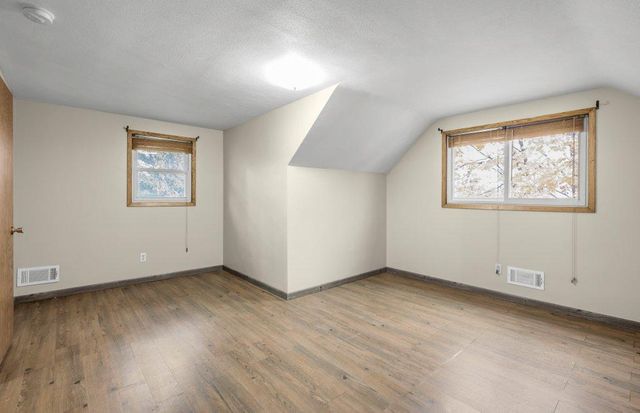 2318 10th Avenue S, Saint Cloud, MN 56301