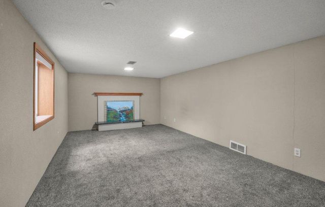 2318 10th Avenue S, Saint Cloud, MN 56301