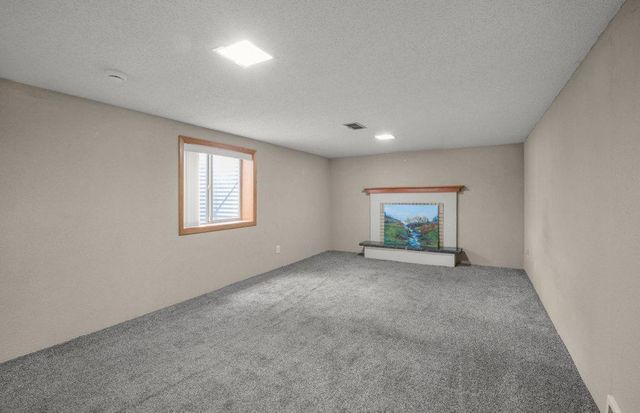 2318 10th Avenue S, Saint Cloud, MN 56301