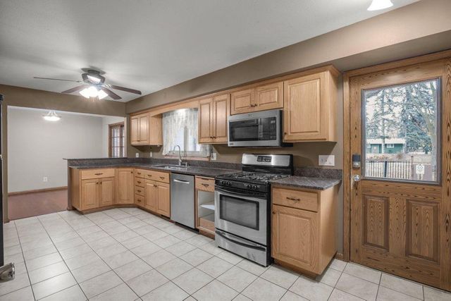 2318 10th Avenue S, Saint Cloud, MN 56301