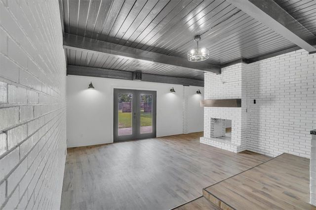 1212 Louanna Lane, Altus, OK 73521