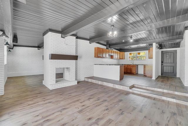 1212 Louanna Lane, Altus, OK 73521