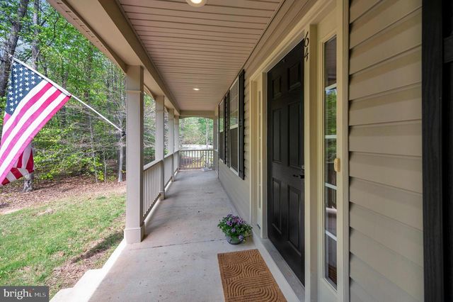 64 MACGREGOR RIDGE RD, Stafford, VA 22554