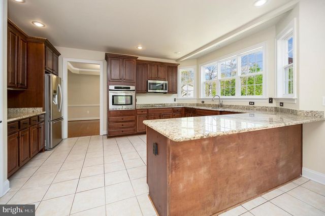 64 MACGREGOR RIDGE RD, Stafford, VA 22554