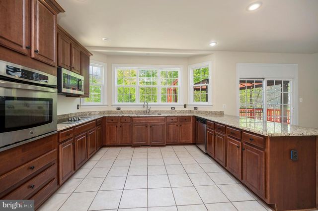 64 MACGREGOR RIDGE RD, Stafford, VA 22554