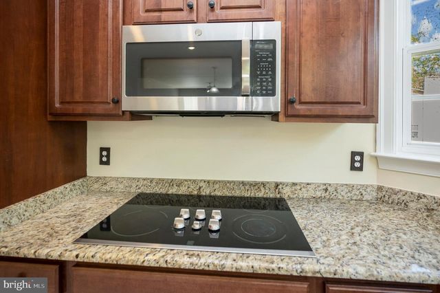 64 MACGREGOR RIDGE RD, Stafford, VA 22554